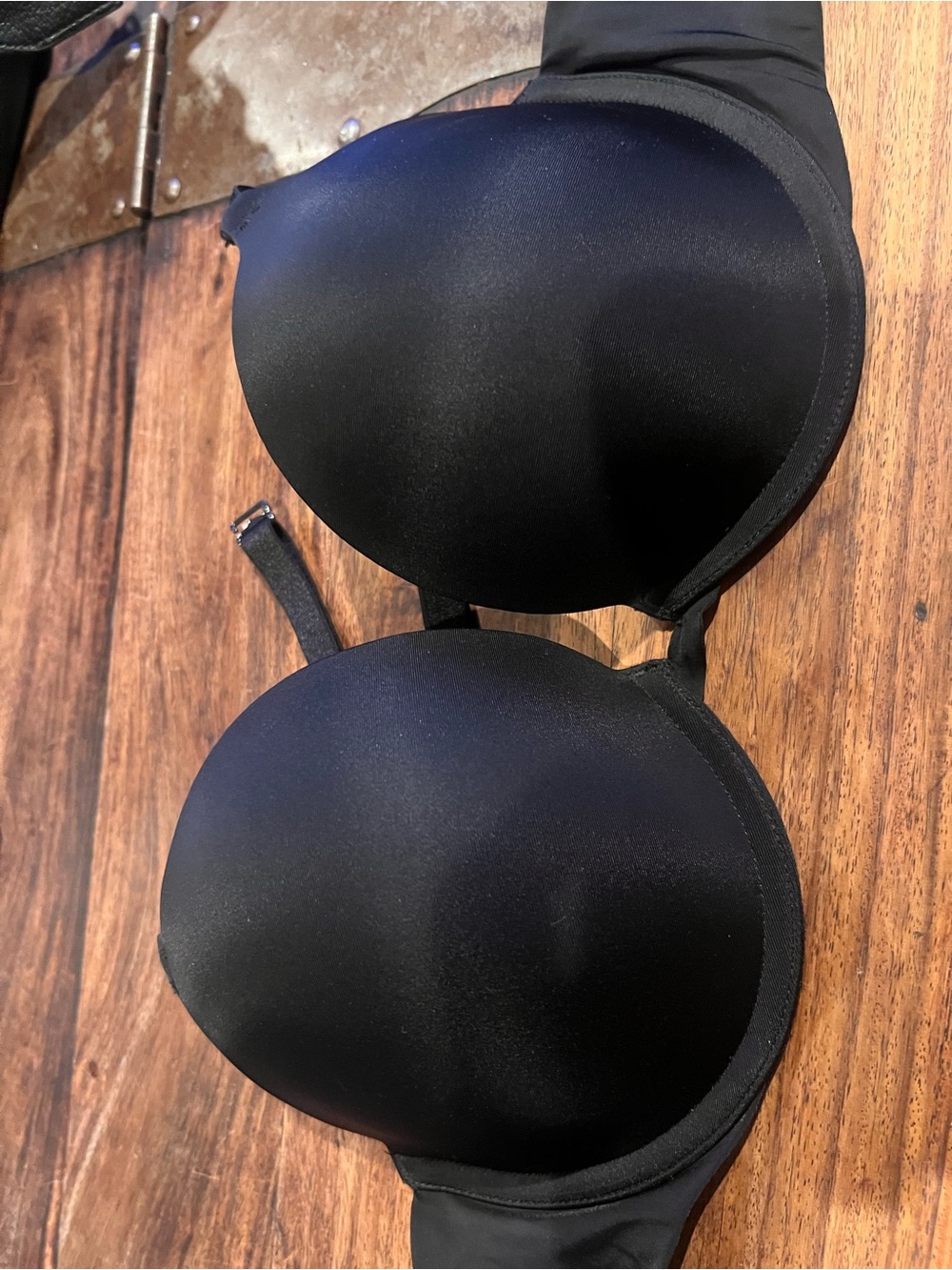 Victoria's Secret Black Seamless Strap Bra